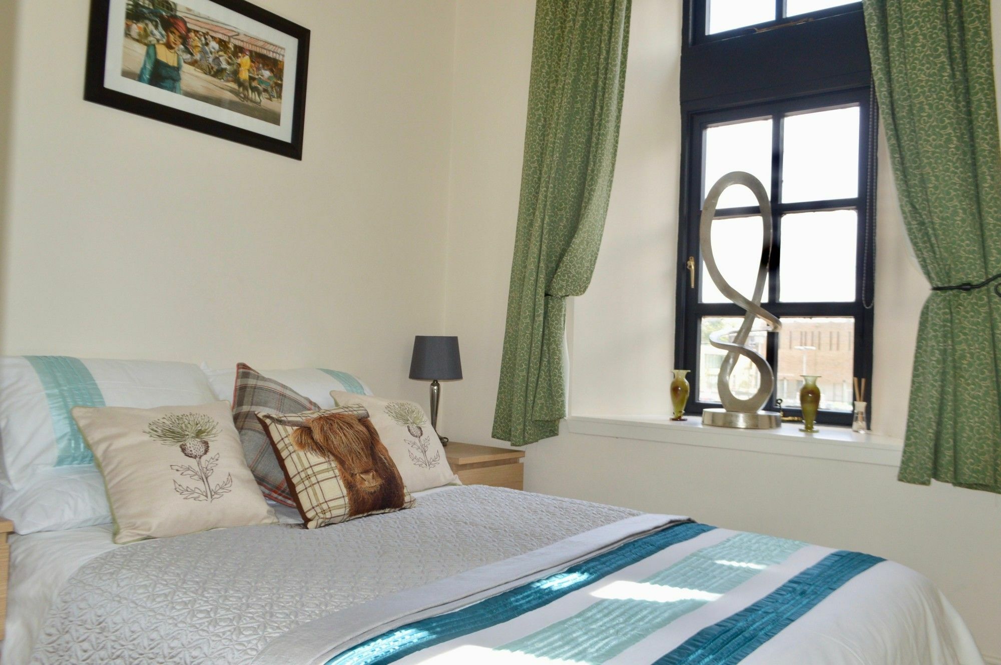 Gorgeous 2 Bedroom Apartment In Converted Church Edimburgo Exterior foto